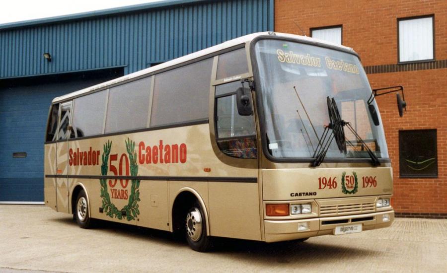  MAN 11.190 Caetano Algarve II (C35F) 1994 года  (фото 2 из 2)
